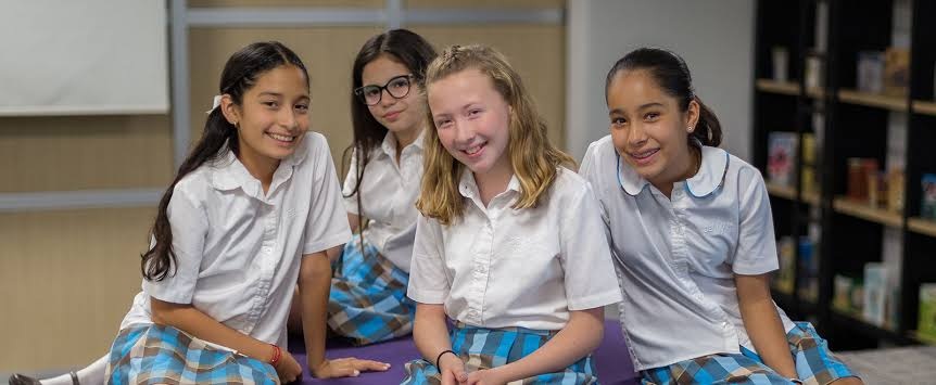 Students at Delmar International School