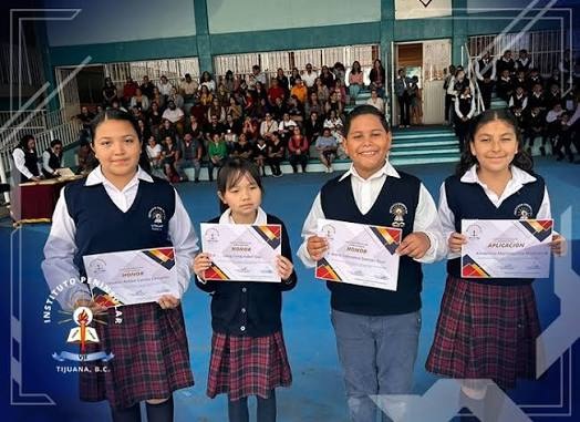 Students at Instituto Peninsular