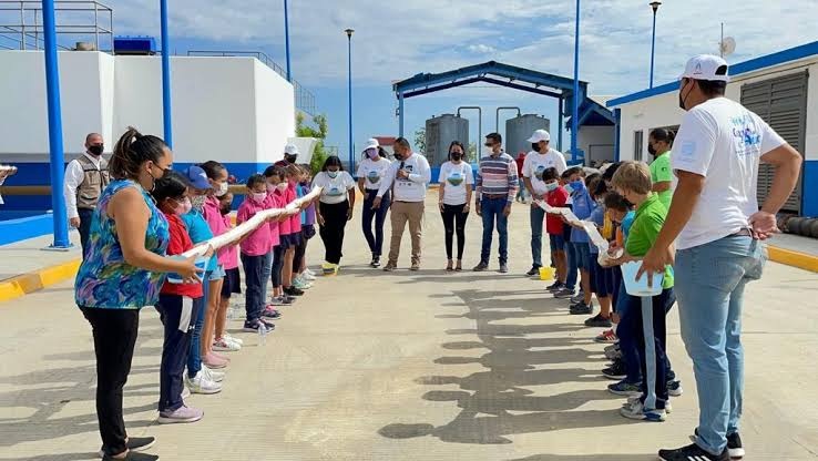 Students at Colegio Mission